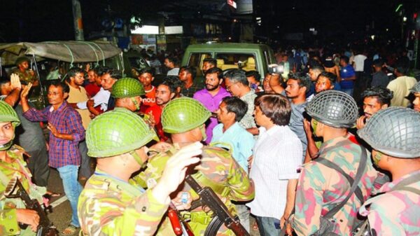 চট্টগ্রামে বিশৃঙ্খলা সৃষ্টির অপচেষ্টা চালিয়েছে একদল উগ্রপন্থী