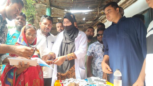 শেরপুরে জাইমা রহমানের জন্মদিন উপলক্ষে ৩০০ অসহায় পেলো ফ্রি সেবা ও ঔষধ