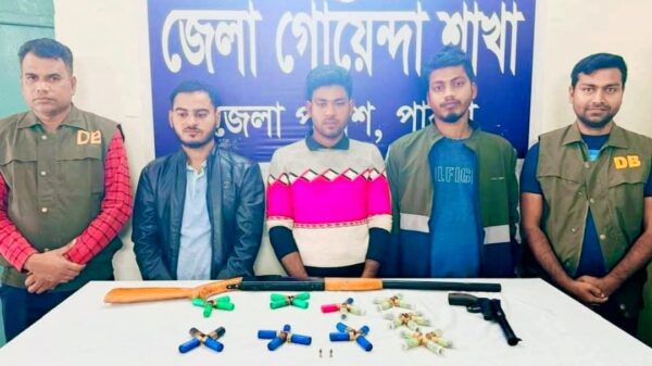 মহাদেবপুরে সড়ক দুর্ঘটনায় ট্রাক চালক ও সহকারির মৃত্যু