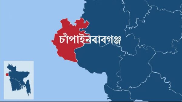 চাঁপাইনবাবগঞ্জে বেপরোয়া ট্রলির নিচে চাপা পড়ে রিকশাচালক নিহত