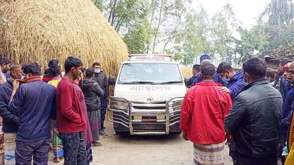 লালমনিরহাটে বৈষম্য বিরোধী ছাত্র আন্দোলনে নিহত সুজনের লাশ কবর থেকে উত্তোলন।