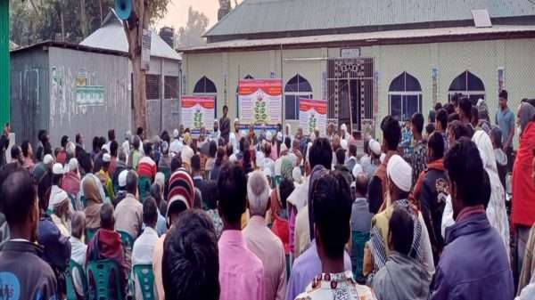 কাজিপুরের পূর্বাঞ্চলের জজিরা বাজারে 'যমুনা উপজেলা' গঠনের দাবিতে গণসমাবেশ