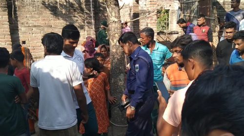 নেশার টাকা না পেয়ে বাবাকে কুপিয়ে হত্যা, কিস্তির টাকা নিয়ে বাকবিতণ্ডায় গৃহবধূর মৃত্যু; অভিযুক্ত ছেলে গ্রেফতার