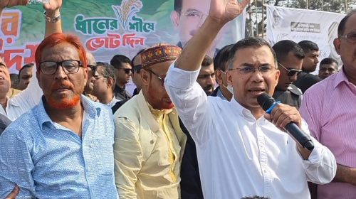 রাজনীতির মঞ্চে ফিরে এল বগুড়া, শেরপুরে তারেক রহমানের নির্বাচনি পথসভা