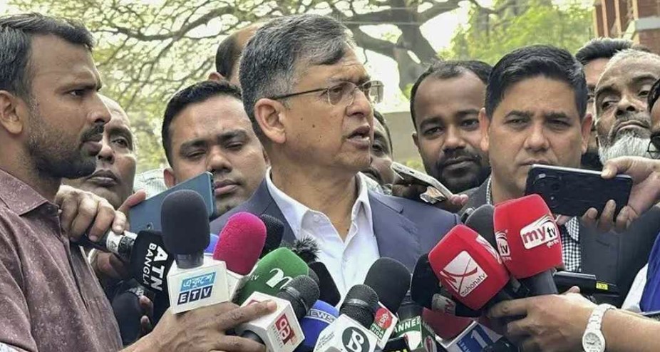 পুলিশের ভাবমূর্তি পুনর্গঠনে কার্যকর পদক্ষেপ চলছে : স্বরাষ্ট্রমন্ত্রী