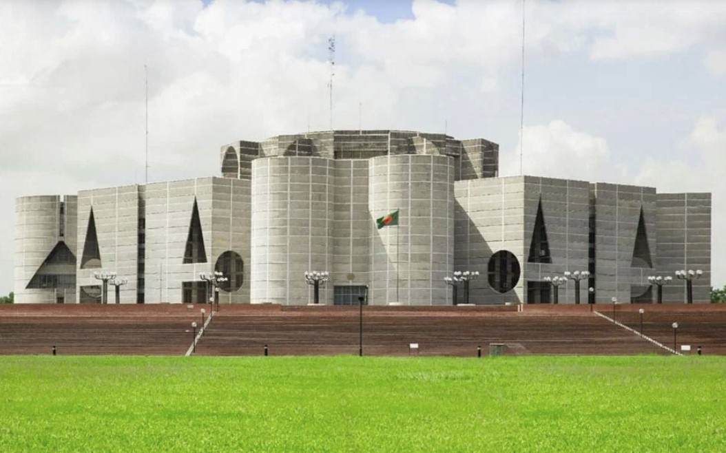 মন্ত্রিসভায় কে কোন মন্ত্রণালয়ের দায়িত্ব পেলেন