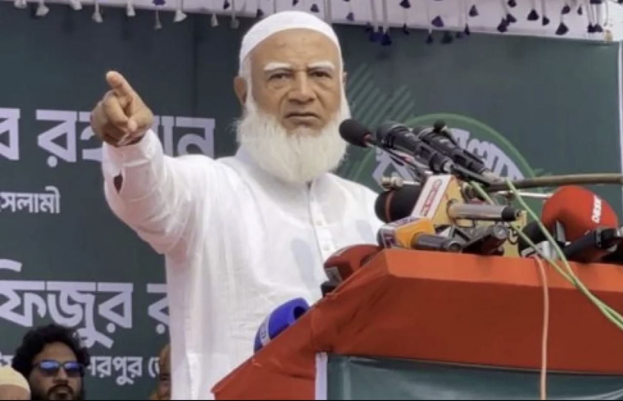 জুলাই শহীদদের অশ্রদ্ধার অভিযোগ, জামায়াতের মন্ত্রীদের শপথ অনুষ্ঠানে যোগ না দেওয়ার কারন