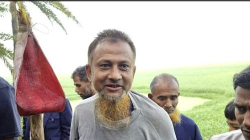 রেললাইন ভাঙা দেখে ট্রেন থামালেন দিনমজুর এনামুল, রক্ষা পেল শত শত প্রাণ