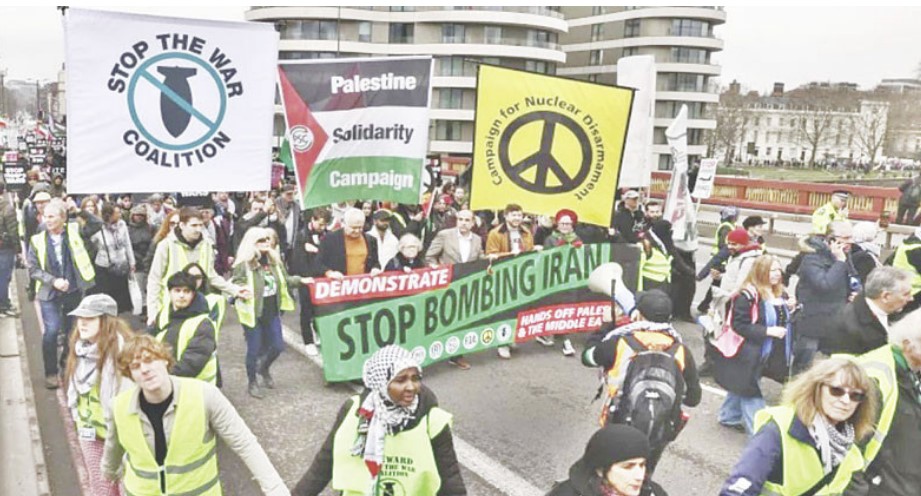 ইসরাইলের পরমাণু কর্মসূচিতে হামলা, ১১ শীর্ষস্থানীয় পরমাণু বিজ্ঞানী নিহত