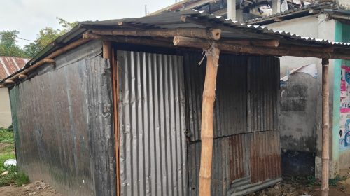 দোকানঘর দখলের অভিযোগে শেরপুর থানায় লিখিত অভিযোগ