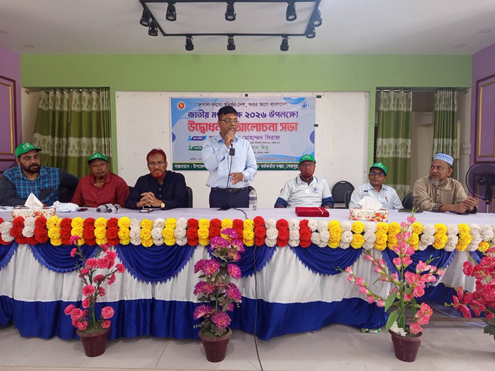 ছোট মাছ, তেলাপিয়া ও কার্প চাষে সাফল্য, সম্মাননা পেলেন তিনজন