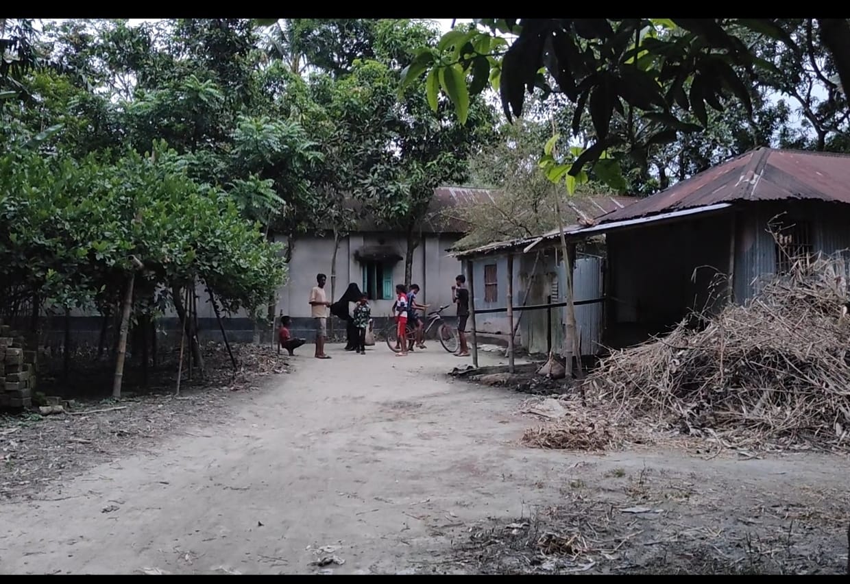 বগুড়ার শেরপুরে বাড়িতে ঢুকে দম্পতিকে মারধরের অভিযোগ