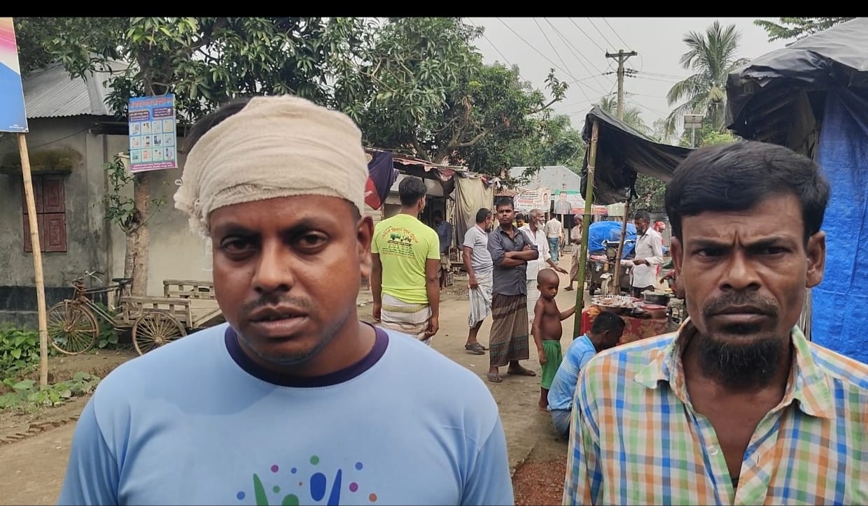 চায়ের দোকানের সামনে যুবককে মারধর, শেরপুর থানায় অভিযোগ