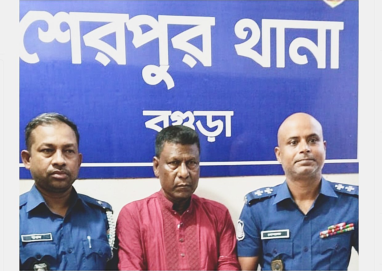 শেরপুরে বাসে তল্লাশি, ২ হাজার ইয়াবাসহ যাত্রী গ্রেপ্তার